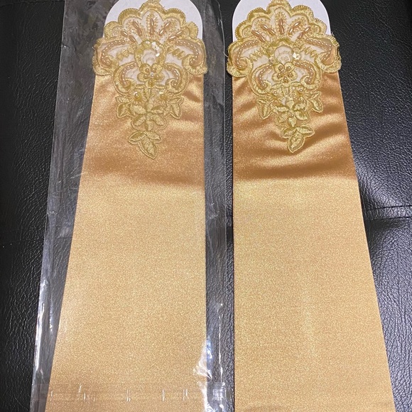 Wedding Gold Formal Below elbow fingerless long gloves.Opened not used.Elegant! - Picture 5 of 7